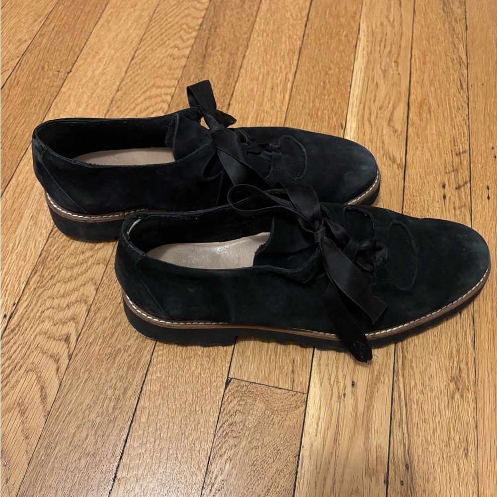 Ron White waterproof, suede black shoes with satin laces